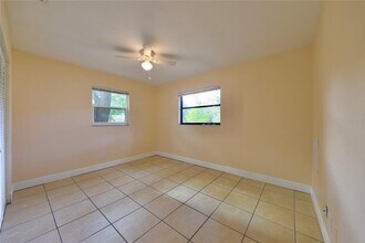 2959 Shore Dr in Safety Harbor, FL - Building Photo - Building Photo