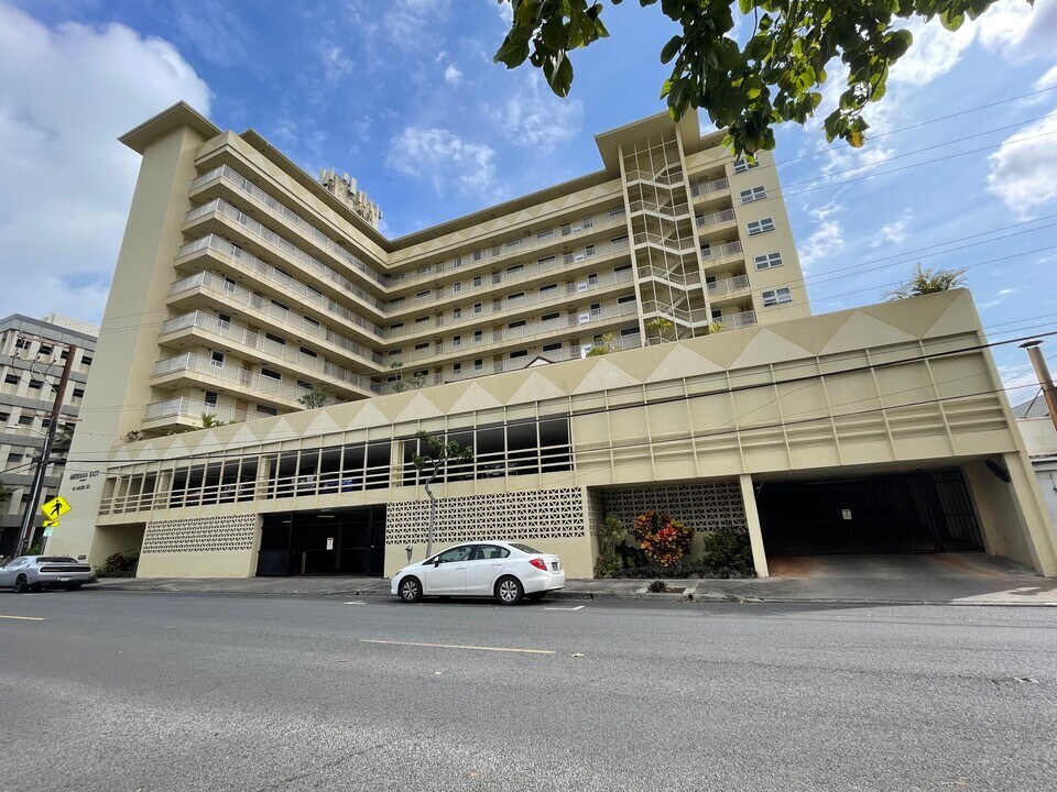 14 Aulike St, Unit 607 in Kailua, HI - Foto de edificio