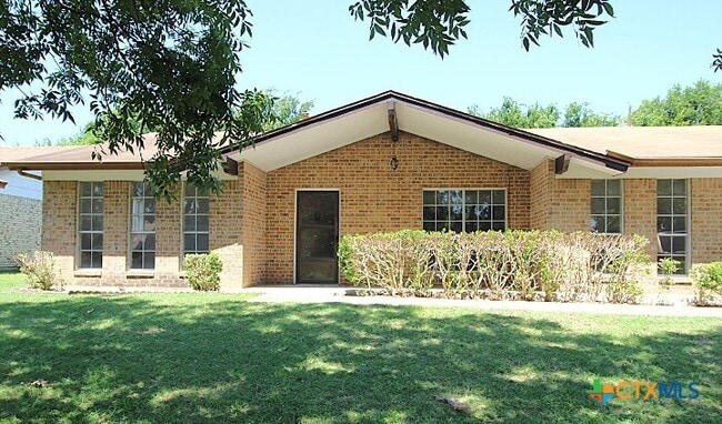 property at 618 Allen St