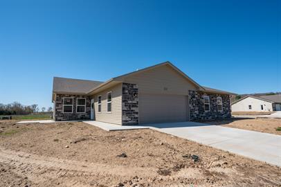 650 McKay Way in Waterloo, WI - Building Photo