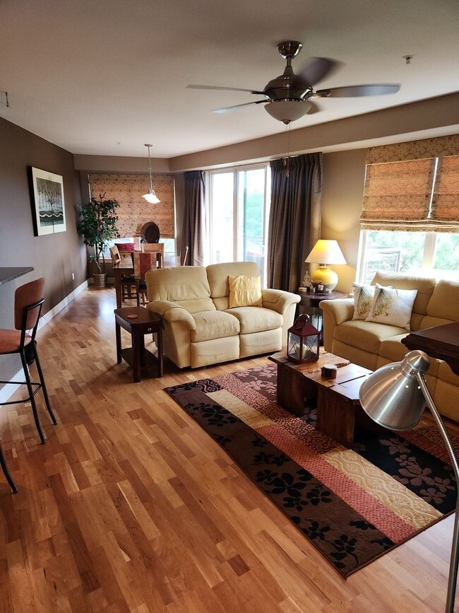 property at 9019 E Panorama Cir