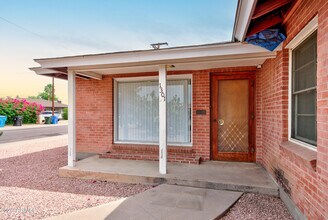 1301 W Osborn Rd in Phoenix, AZ - Building Photo - Building Photo