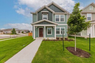 252 Patagonia in Kyle, TX - Building Photo