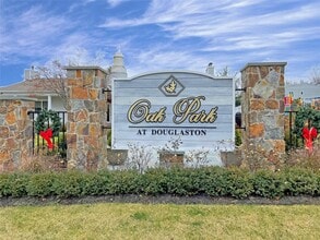 241 Oak Park Dr in Queens, NY - Building Photo - Building Photo