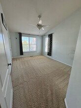 42906 Pamplin Terrace in Chantilly, VA - Building Photo - Building Photo