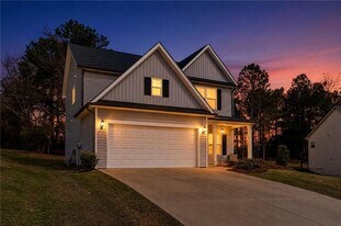 123 Mulberry Dr in Dallas, GA - Building Photo