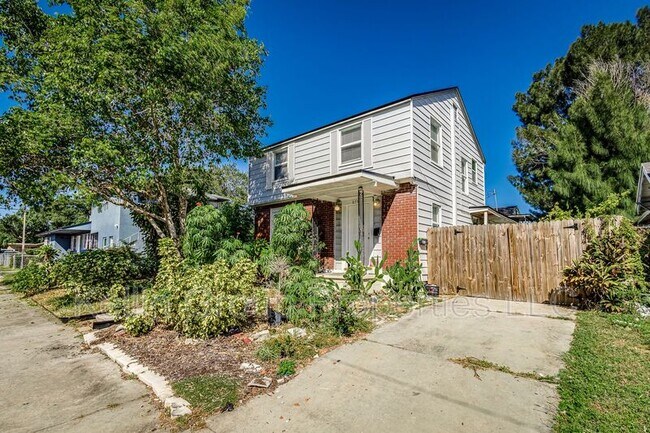 875 19th Ave S in St. Petersburg, FL - Building Photo - Building Photo