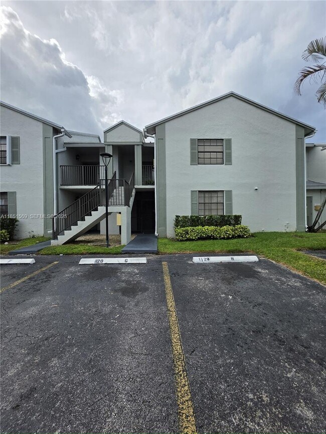 1120 N Franklin Ave in Homestead, FL - Building Photo - Building Photo