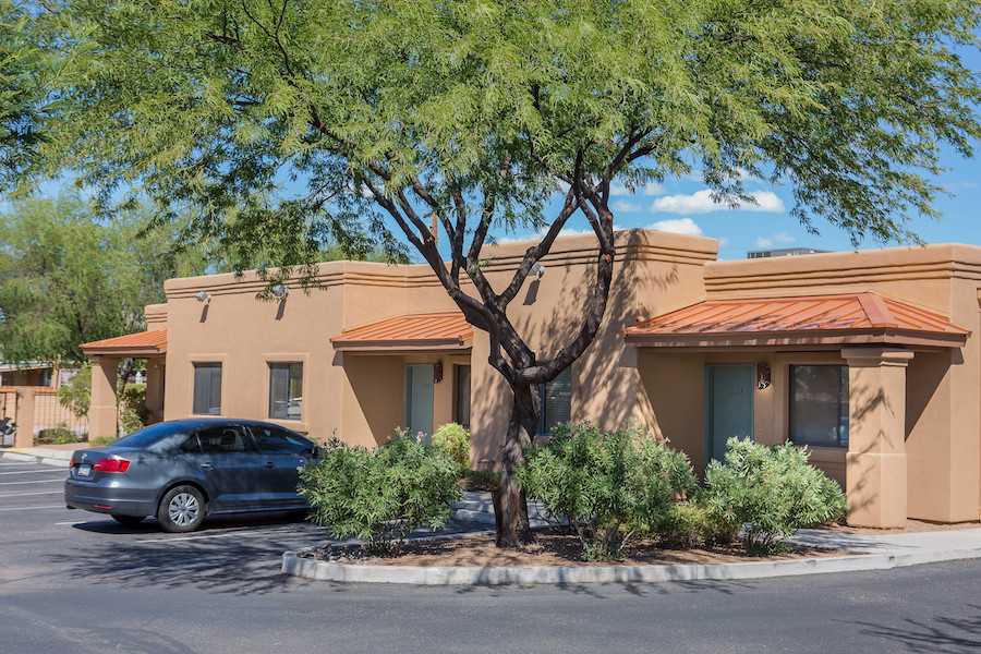 Rio Encanto Townhomes in Tucson, AZ - Foto de edificio