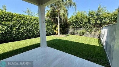 522 Live Oak Ln in Weston, FL - Building Photo - Building Photo