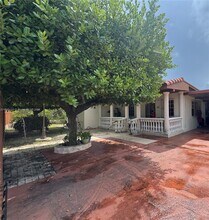 505 NW 117th St in Miami, FL - Building Photo - Building Photo