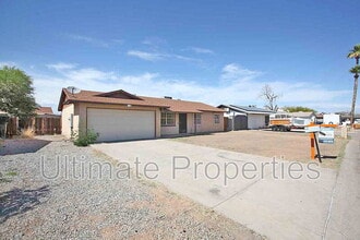 1614 W Sequoia Dr in Phoenix, AZ - Building Photo - Building Photo