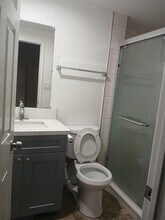 9490 Elm Ave, Unit A in Fontana, CA - Building Photo - Building Photo