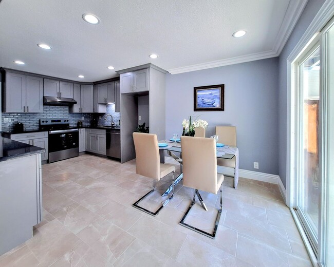 668 Chemeketa Dr-Unit -670 in San Jose, CA - Building Photo - Building Photo