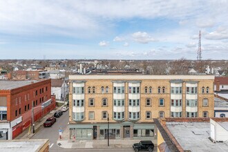 74 Grant St in Buffalo, NY - Building Photo - Building Photo
