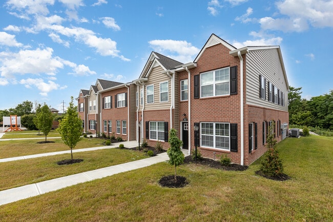 2009 Terrace Ct in Florence, KY - Foto de edificio - Building Photo