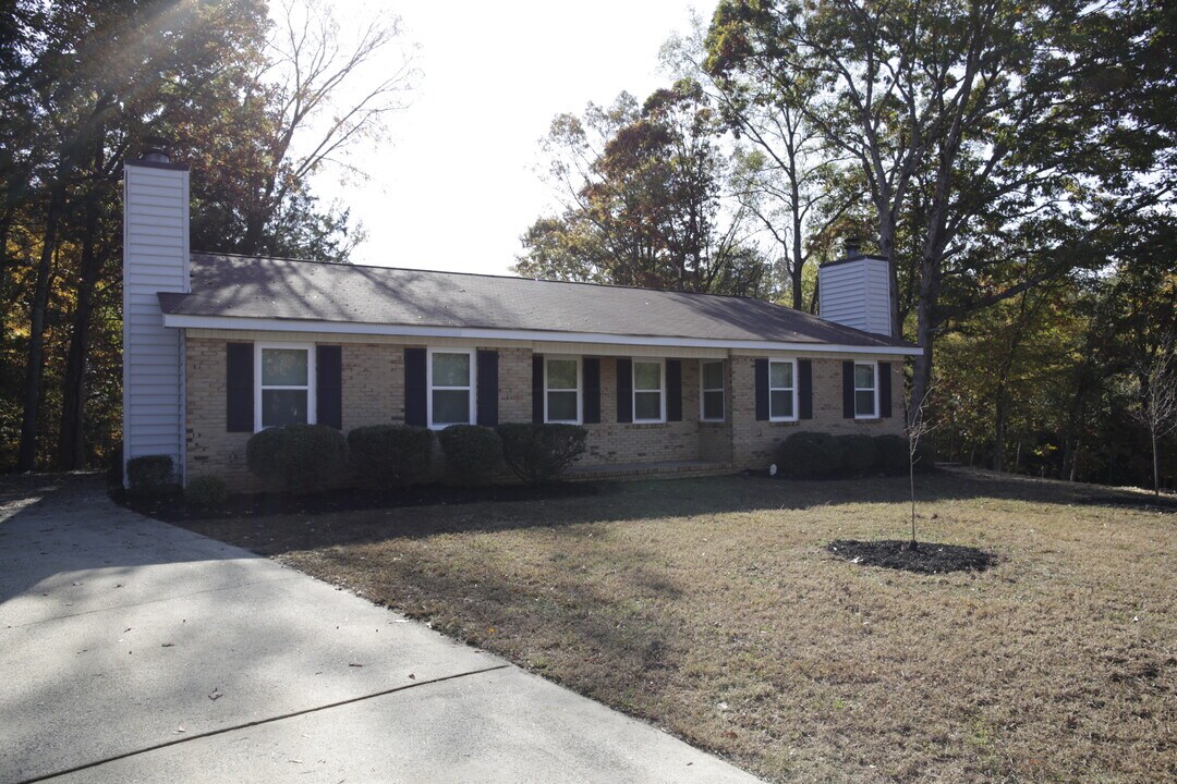 7909 Carmel Rd in Charlotte, NC - Building Photo