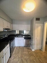 256 Scandia Cir in Athens, GA - Building Photo - Building Photo