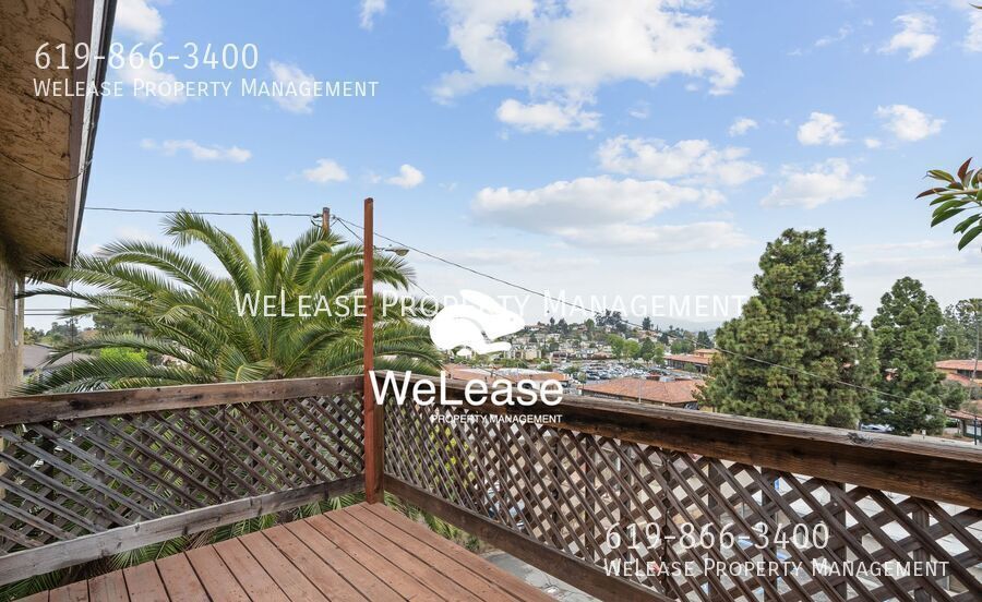8036 Lemon Ave in La Mesa, CA - Building Photo
