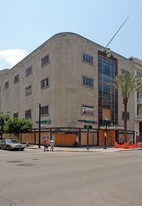 800 Canal St in New Orleans, LA - Building Photo