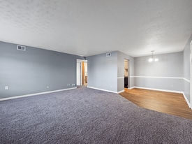 Olde Towne Village in Clarksville, IN - Building Photo