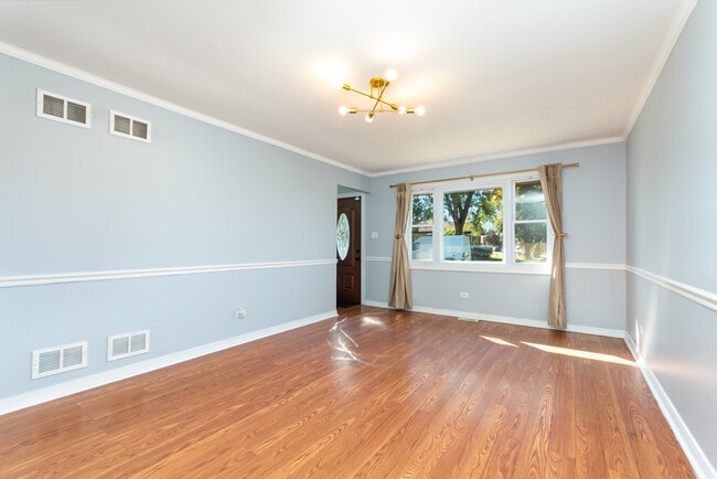 544 Garfield Ave in Calumet City, IL - Building Photo - Building Photo