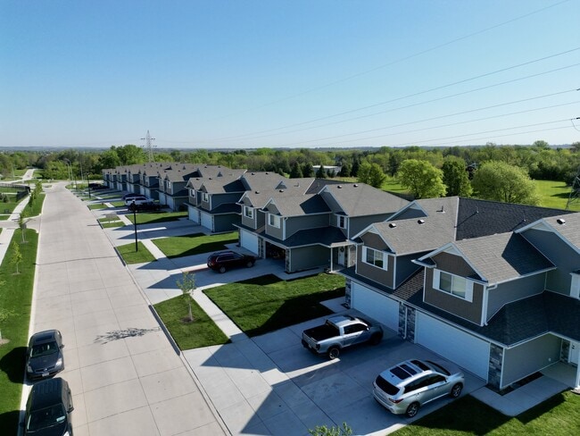 1316 Cedar Cv Rd in Lincoln, NE - Building Photo - Building Photo