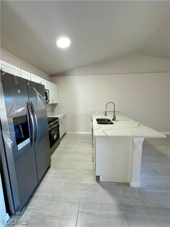 3821 SW 9th Ave in Cape Coral, FL - Building Photo - Building Photo