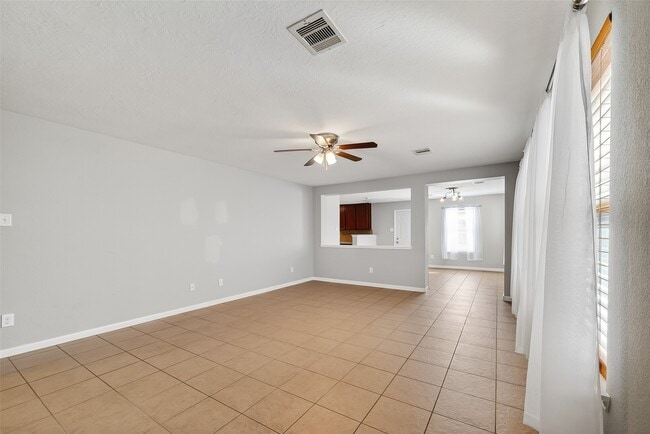 property at 2614 Skyview Crest Ct