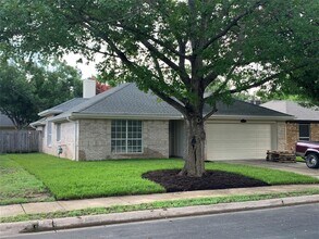 16909 Isle of Man Rd in Pflugerville, TX - Building Photo - Building Photo