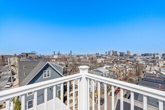 9 Thomas Pk in Boston, MA - Building Photo - Building Photo