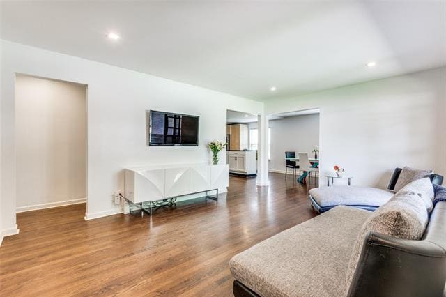 6330 Marquita Ave in Dallas, TX - Building Photo - Building Photo