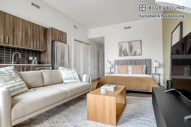 900 7th St SW in Washington, DC - Building Photo - Building Photo