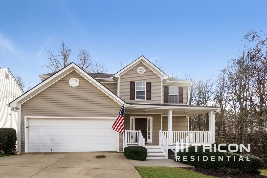 286 Greystone Pkwy in Hiram, GA - Building Photo