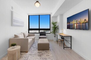 225 N Miami Ave, Unit SI ID1497728P in Miami, FL - Building Photo