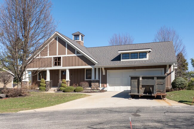 7640 Stations Dr SW in Byron Center, MI - Building Photo - Building Photo