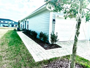 169 Silver Myrtle Ct in St. Augustine, FL - Foto de edificio - Building Photo