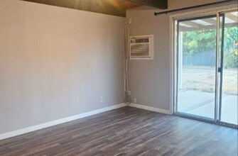 2221 E Donner Ave in Fresno, CA - Building Photo - Building Photo