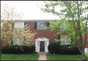 10072 Puttington Dr Apartments