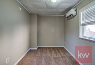 314 Wilson Ave in Johnson City, TN - Building Photo - Building Photo