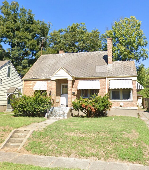 1214 Cousin St in Cape Girardeau, MO - Building Photo