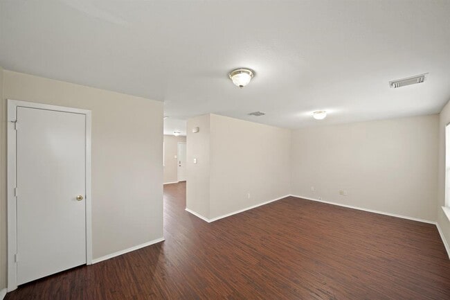 1521 Nichole Woods Dr in Houston, TX - Building Photo - Building Photo