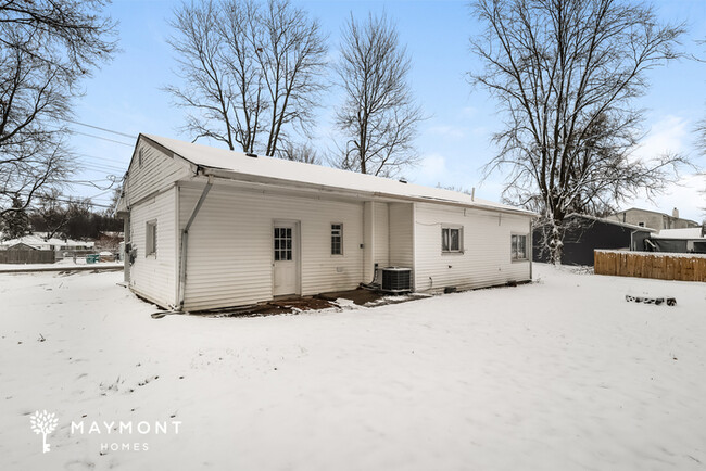 3899 Dieckman Ln in Cincinnati, OH - Building Photo - Building Photo