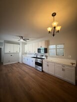 3360 Fairmount Blvd, Unit B in Riverside, CA - Building Photo