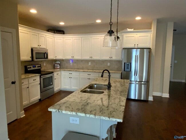 111 Fawn Forest Dr in New Market, AL - Building Photo - Building Photo