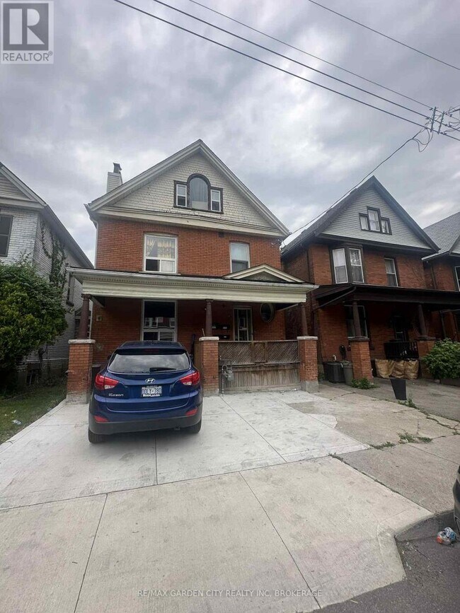 property at 110-110 Myrtle Ave