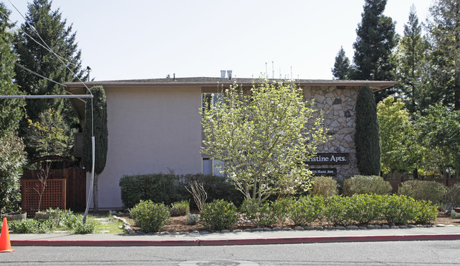 723 Hunt Ave in St Helena, CA - Foto de edificio - Building Photo