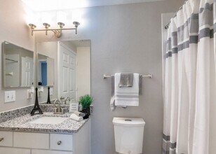 17111 Hafer Rd in Houston, TX - Building Photo - Building Photo