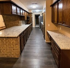 714 Whitecap Dr in El Lago, TX - Building Photo - Building Photo