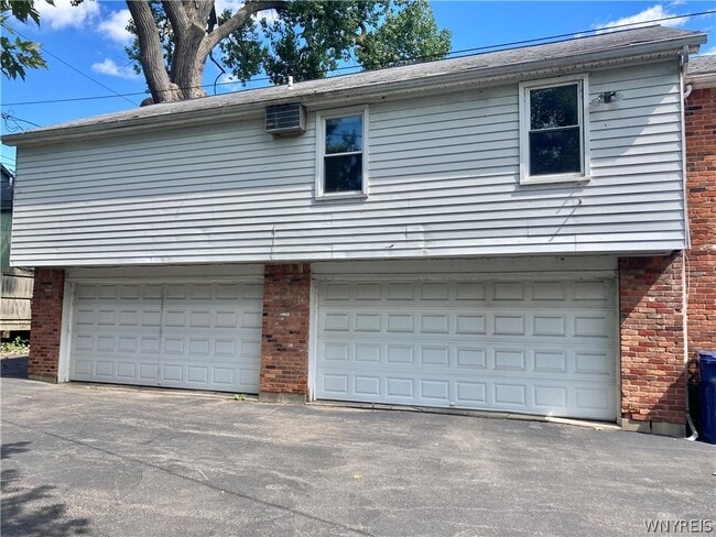 89 Johnson Park in Buffalo, NY - Building Photo - Building Photo